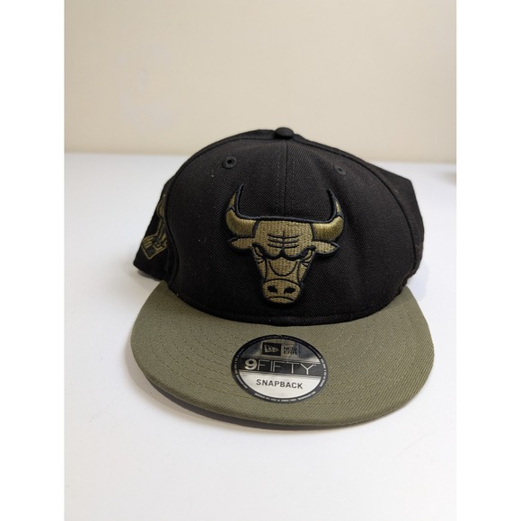 New Era Other - New Era Chicago Bulls Hat Mens OSFA Black Wool Gold 6x Champions 9FIFTY Snapback